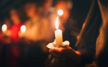 Das Friedenslicht aus Bethlehem – Eine Tradition der Pfadfinder in der Weihnachtszeit